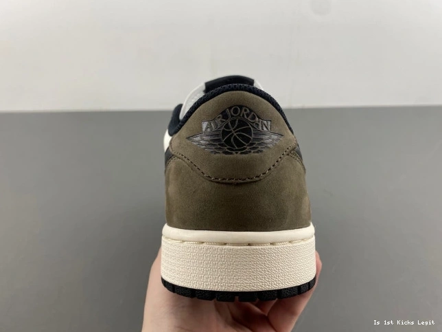 Jordan 1 OG CZ0790-102 Mocha Low Air 0804